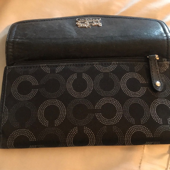 Coach wallet - Picture 3 of 3